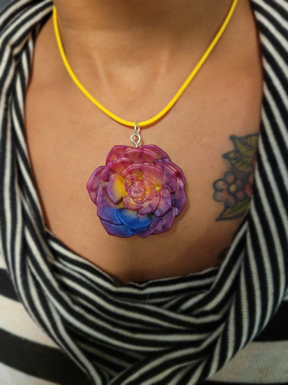 Multicolor Rose Necklace